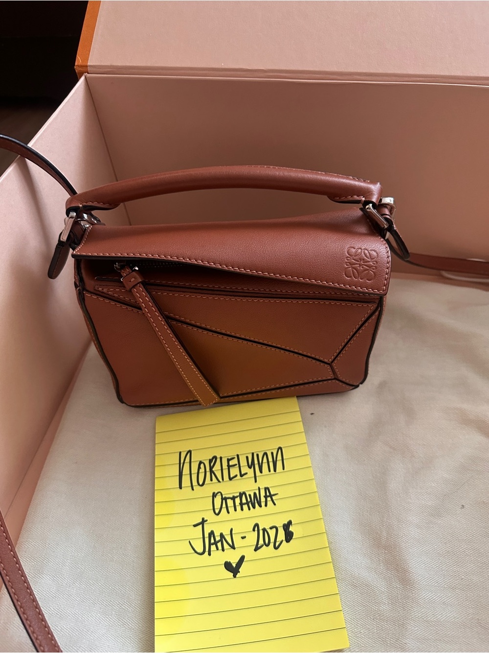 โSOLDโLoewe Puzzle Mini Shoulder Bag in Tan Leather - Picture 8 of 16